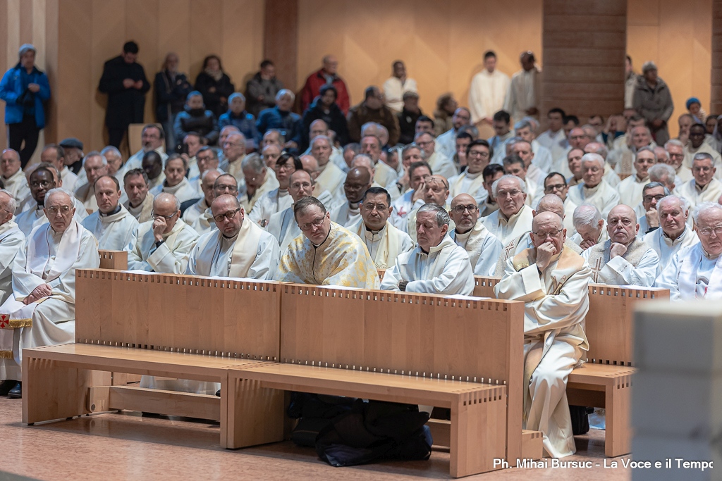 Santa Messa Crismale Presieduta Da Mons Repole E Celebrazione Dei